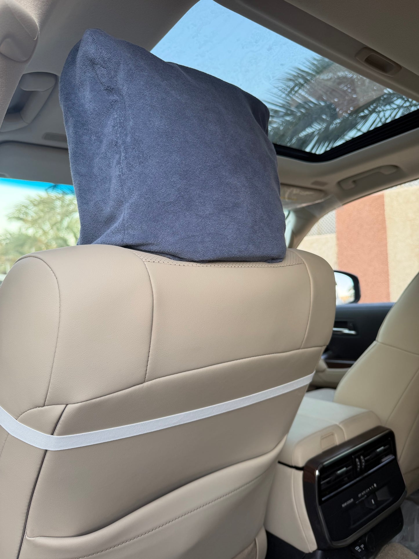 NAIA Car Seat Towel